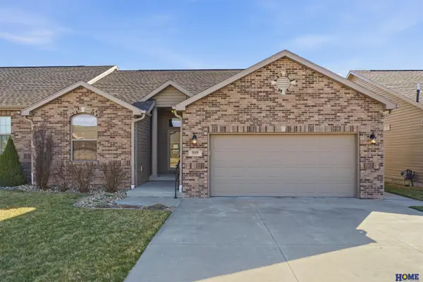 9128 Baybrook Circle, Lincoln, NE 68516