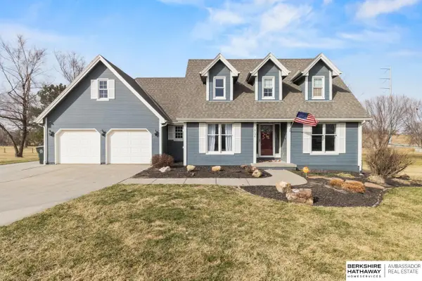 18104 Murray Trail, Gretna, NE 68028