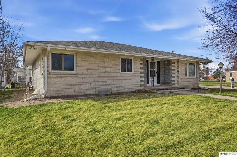 403 S Chestnut Street, Friend, NE 68359 - #2