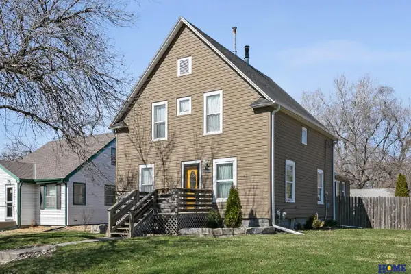 4242 Madison Avenue, Lincoln, NE 68504