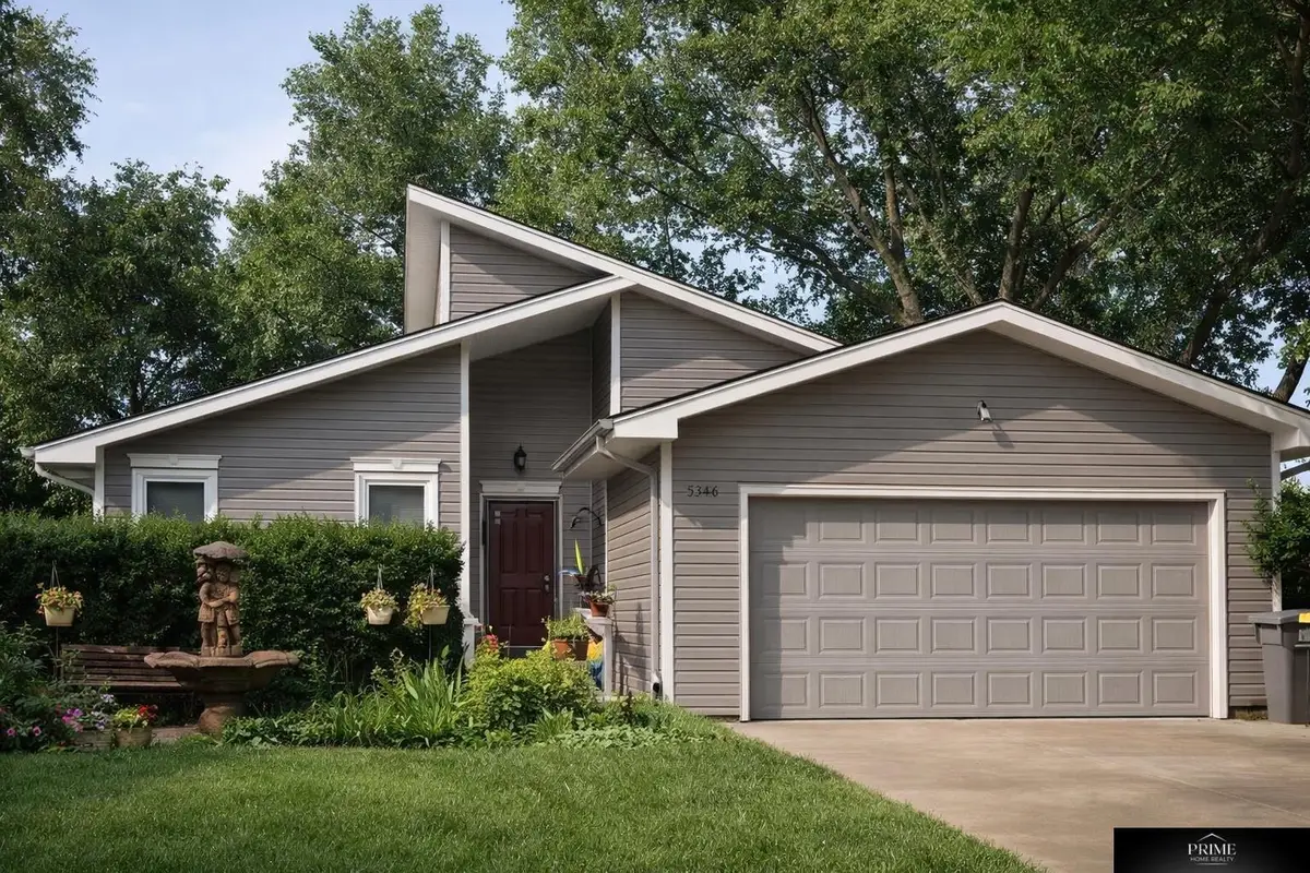 4201 Browning Street, Lincoln, NE 68516 - #1