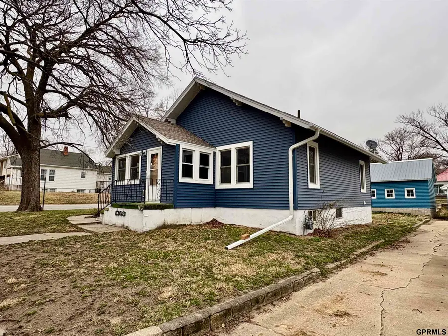 1303 6th Street, Fairbury, NE 68352 - #3