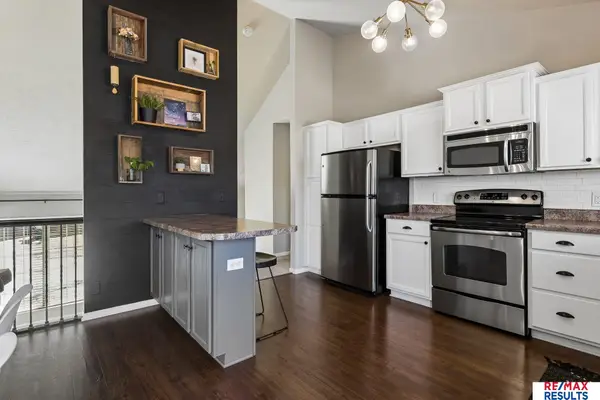 7512 N 143 Street, Omaha, NE 68142