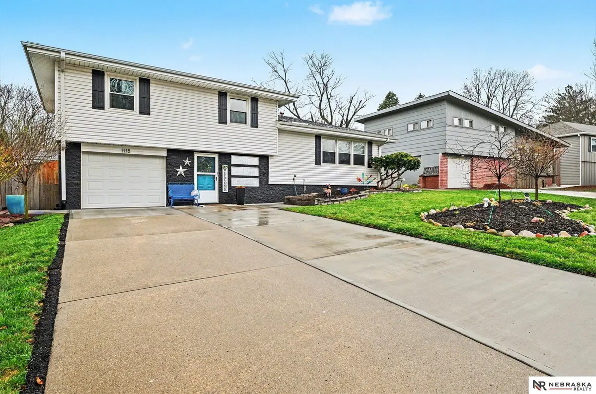 1118 Kingston Avenue, Bellevue, NE 68005 - #1