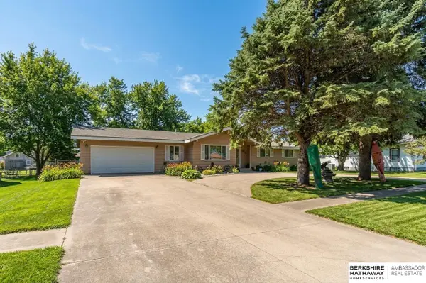 216 North Street, Nehawka, NE 68413