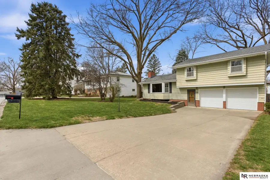 12206 Woolworth Avenue, Omaha, NE 68144 - #2