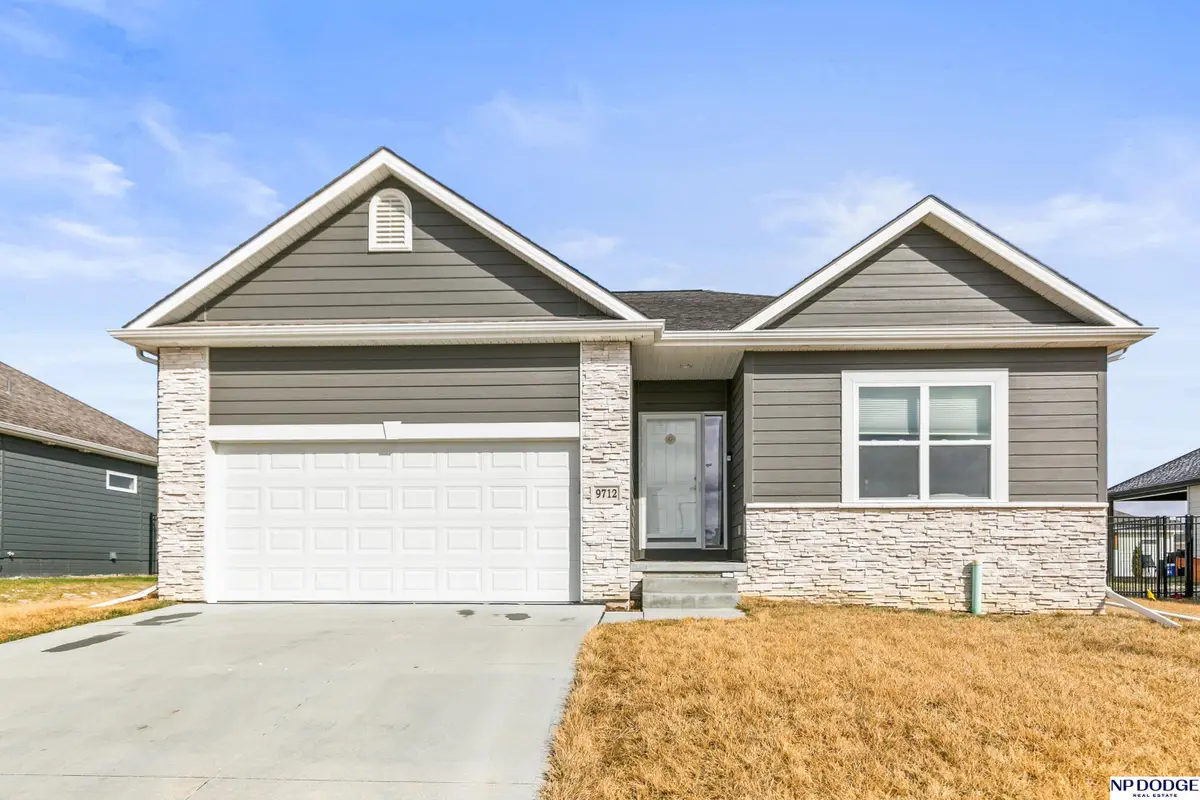 9712 Osprey Lane, Papillion, NE 68046 - #1