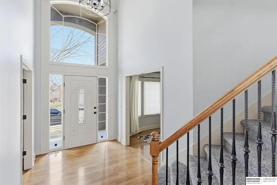 615 S 196th Avenue, Elkhorn, NE 68022 - #3