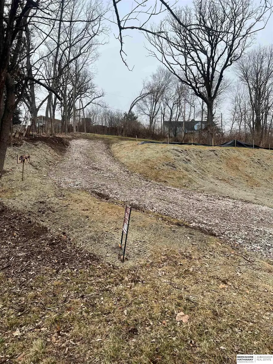 9649 N 31st Street, Omaha, NE 68112 - #3