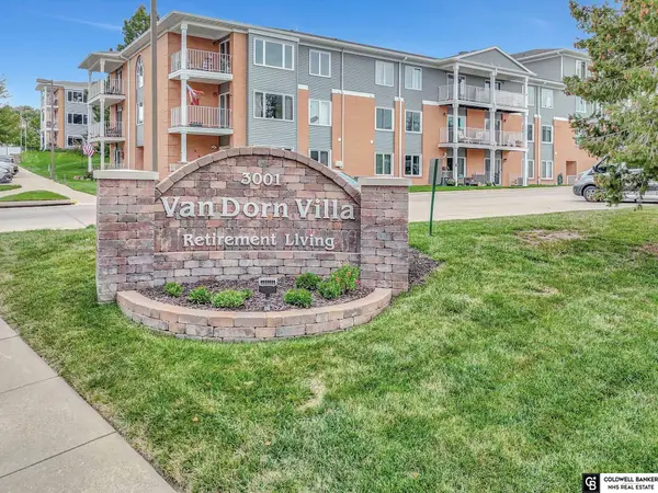 3001 S 51st Street Court, Lincoln, NE 68506