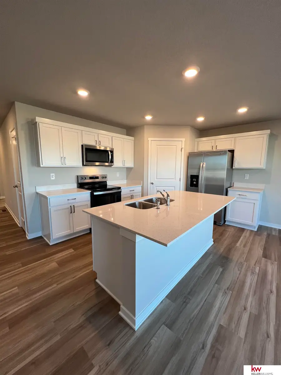 8825 S 185 Street, Richland Vii, NE 68136 - #2