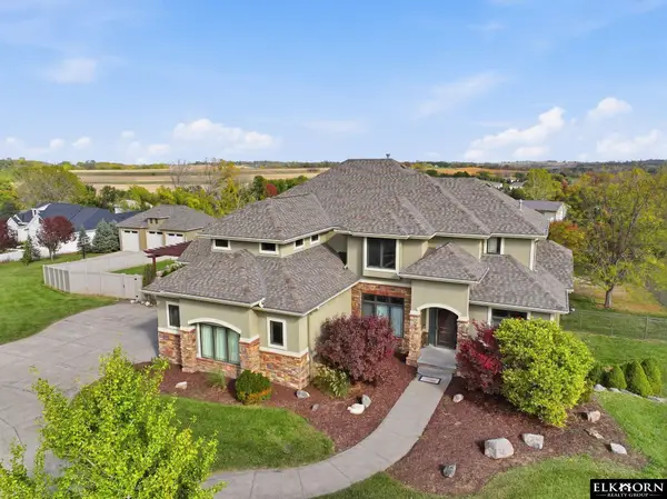 10996 Bobwhite Loop, Blair, NE 68008-6804