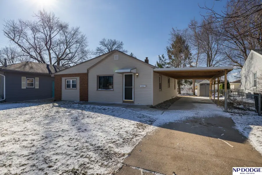 1445 E 11th Street, Fremont, NE 68025 - #3