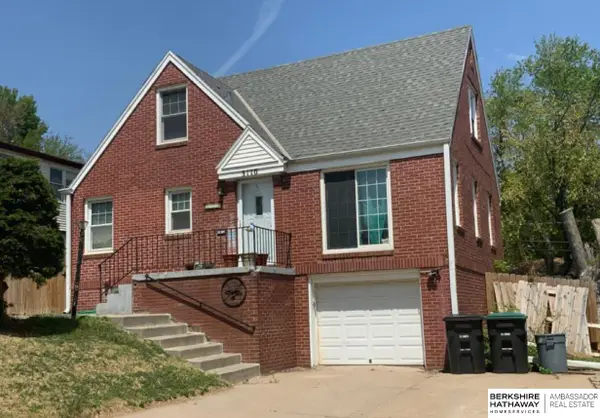 311 Young Street, Omaha, NE 68112