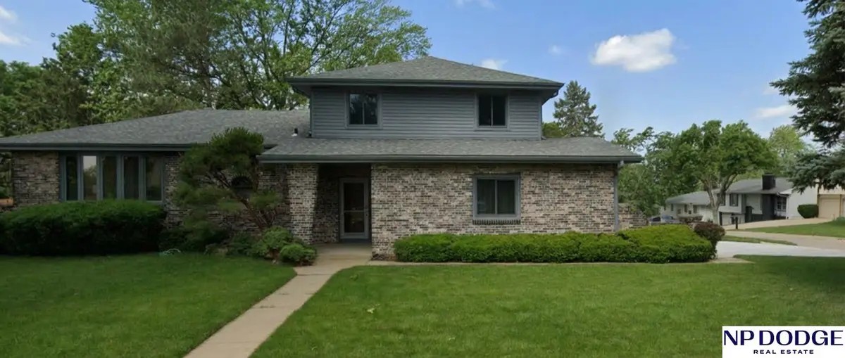 4929 Glenmorrie Drive, Omaha, NE 68157 - #1
