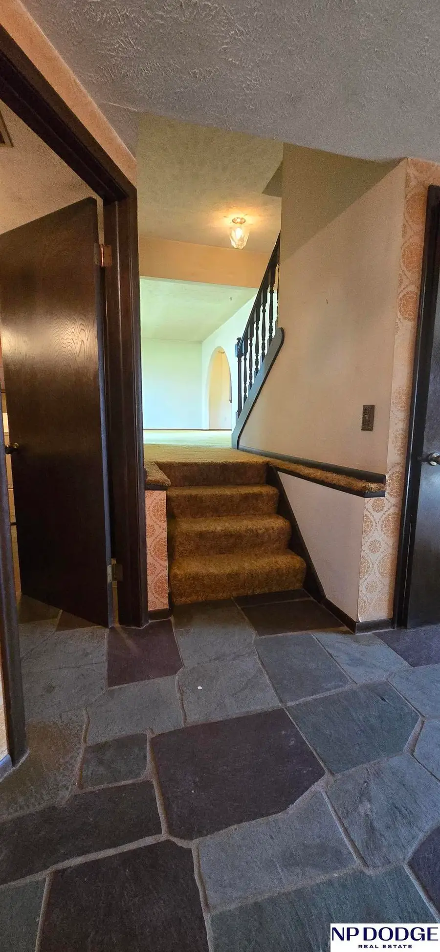 4929 Glenmorrie Drive, Omaha, NE 68157 - #3