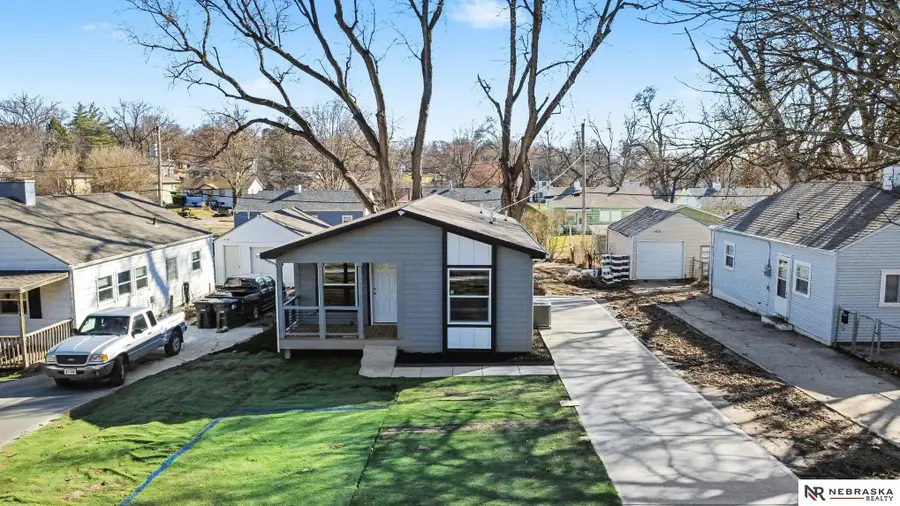 6775 Hamilton Street, Omaha, NE 68132 - #2