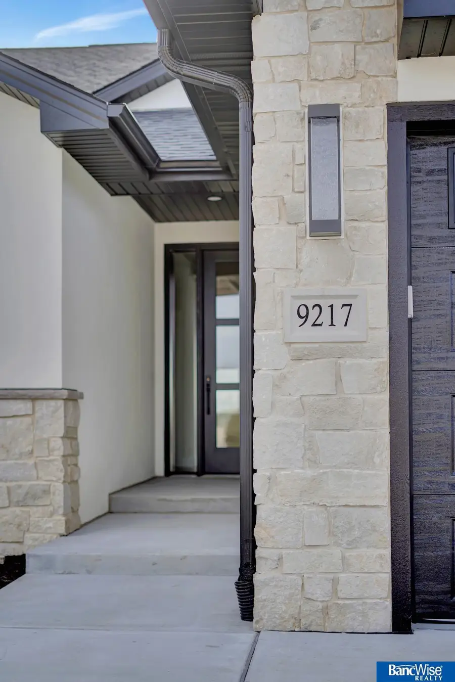 9209 Marbella Drive, Lincoln, NE 68520 - #2