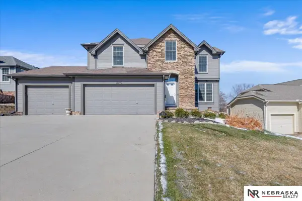 14870 Jaynes Street, Omaha, NE 68116