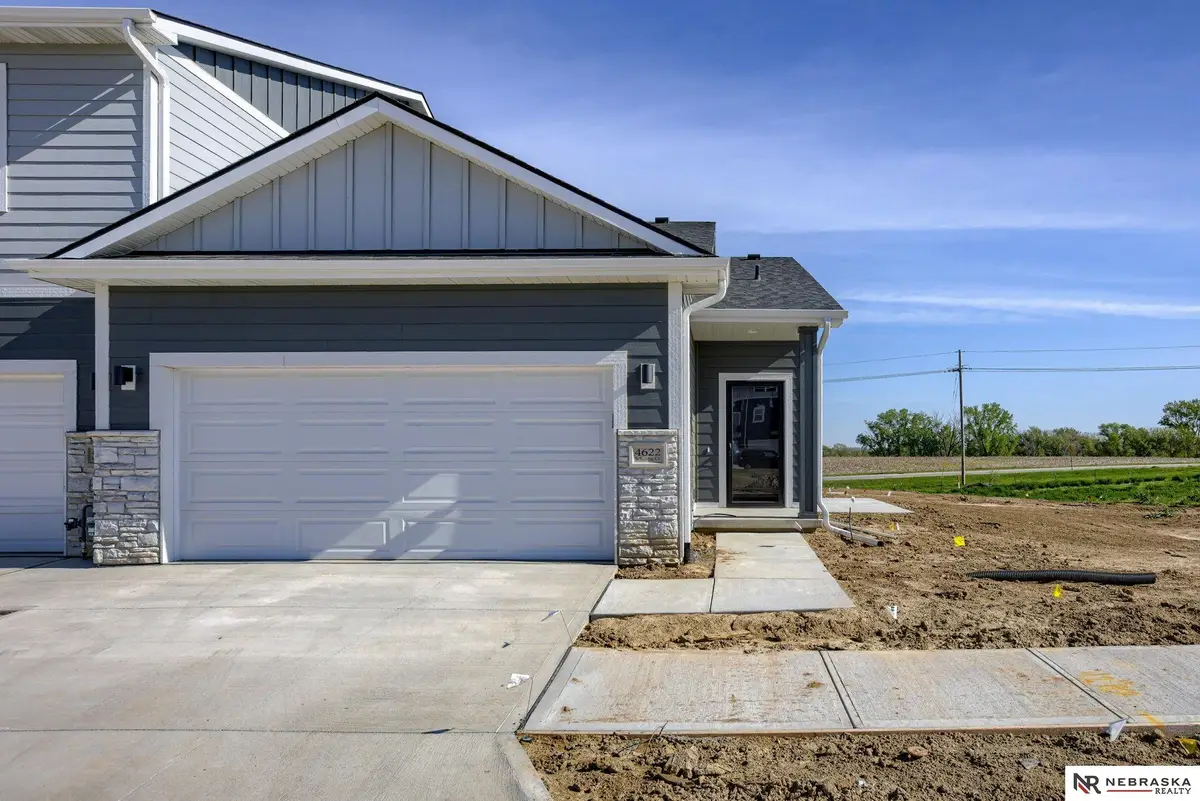 4576 Schilling Court, Bellevue, NE 68133 - #1