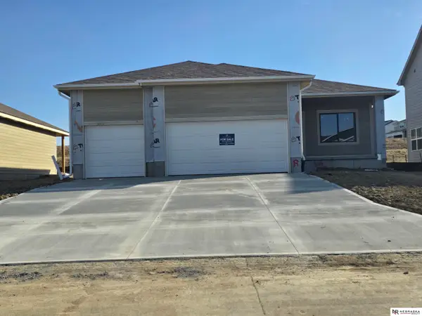 16109 Isabella Street, Bennington, NE 68007