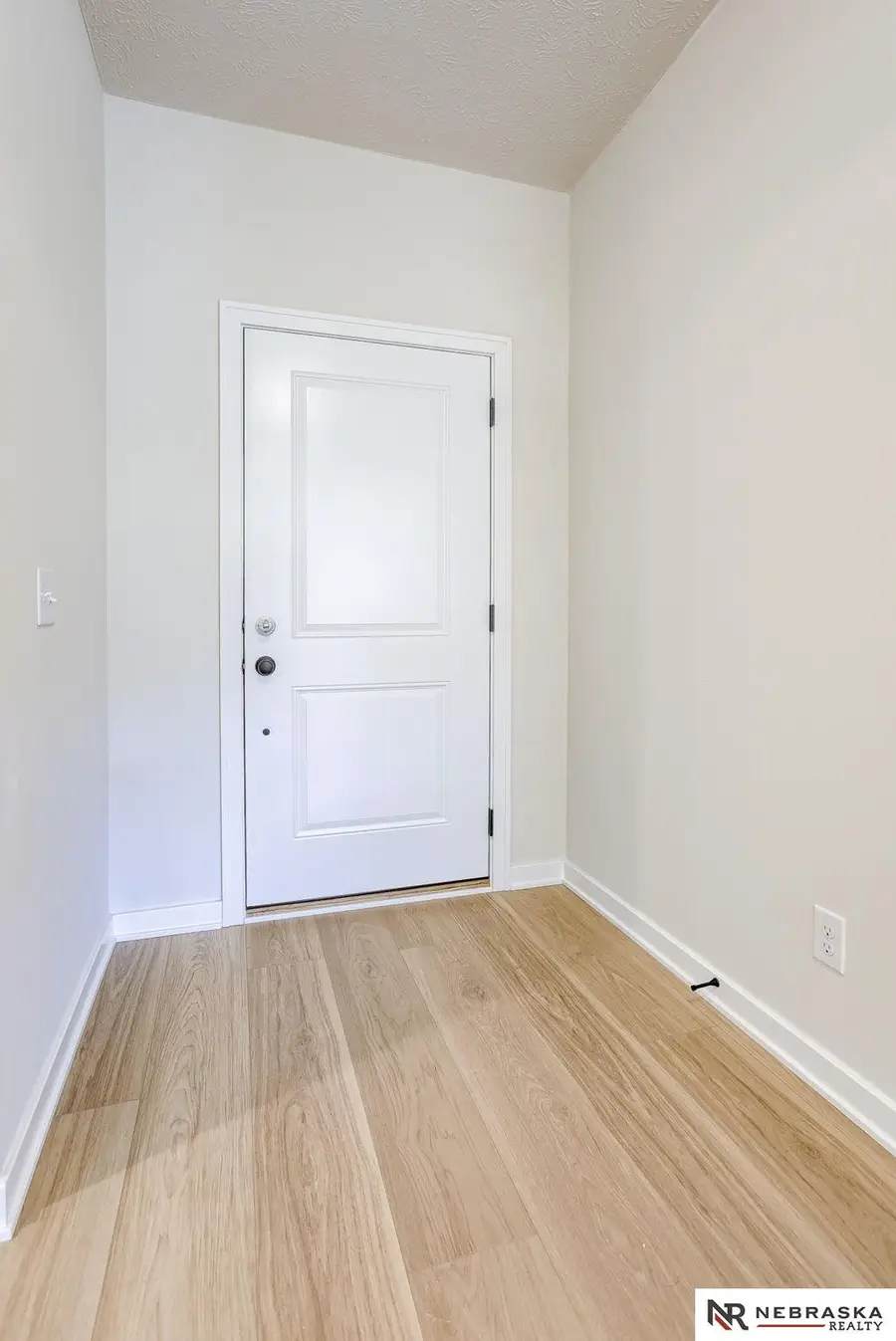 16105 Isabella Street, Bennington, NE 68007 - #2