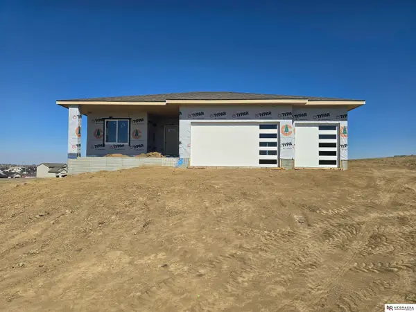 17118 Cora Street, Bennington, NE 68007