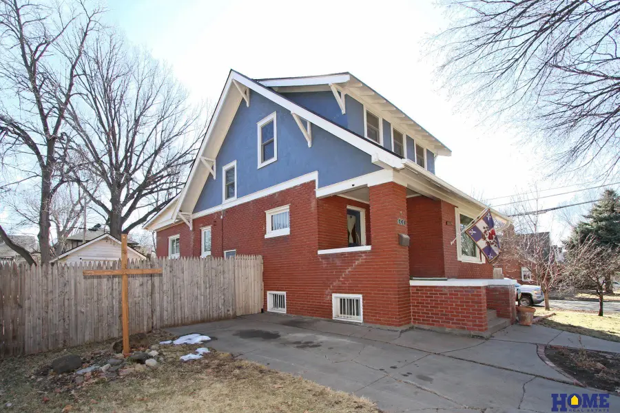 744 S 32nd Street, Lincoln, NE 68510 - #2