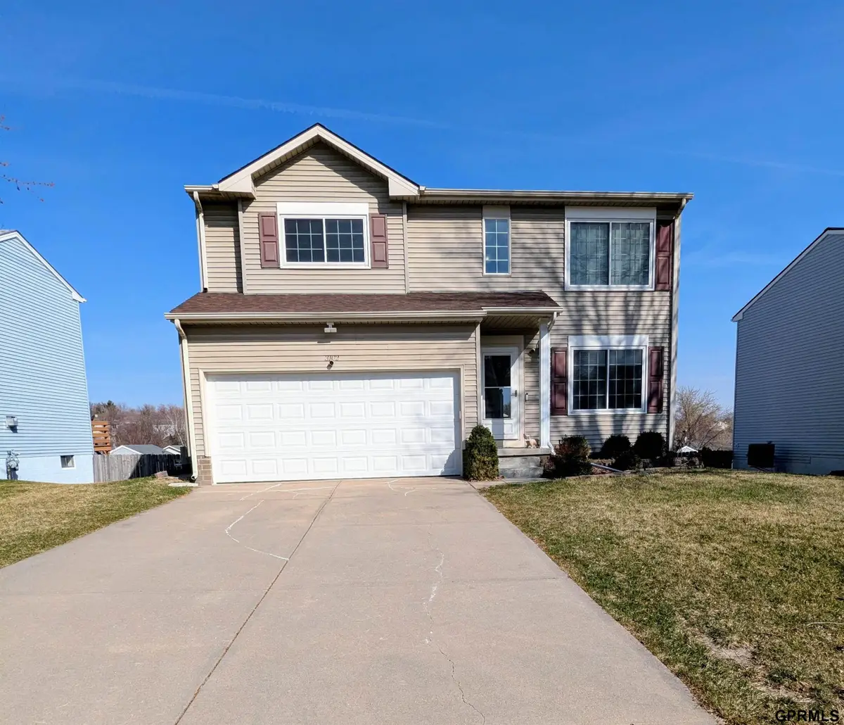 3102 Lone Tree Road, Bellevue, NE 68123 - #1