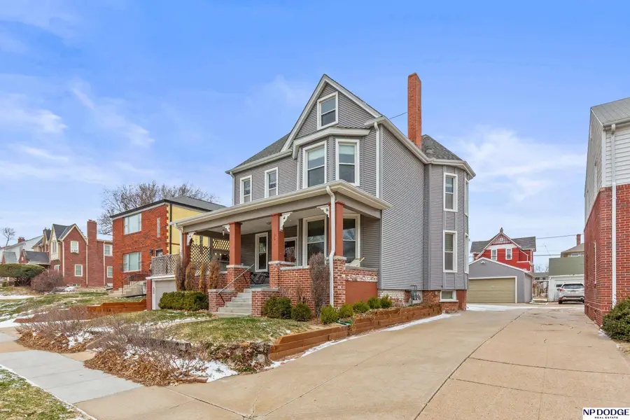 5012 Cass Street, Omaha, NE 68132 - #3