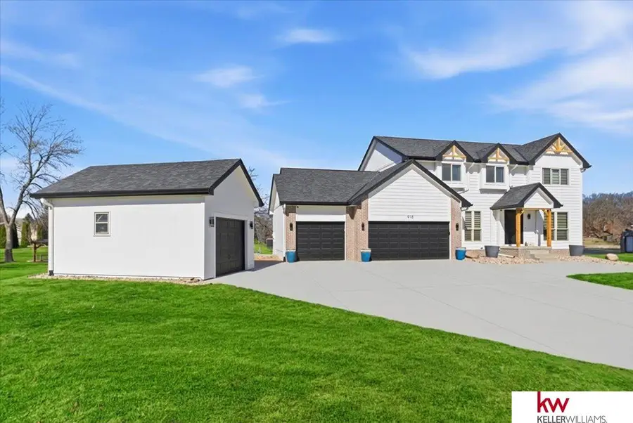 918 Adams Court, Plattsmouth, NE 68048 - #3