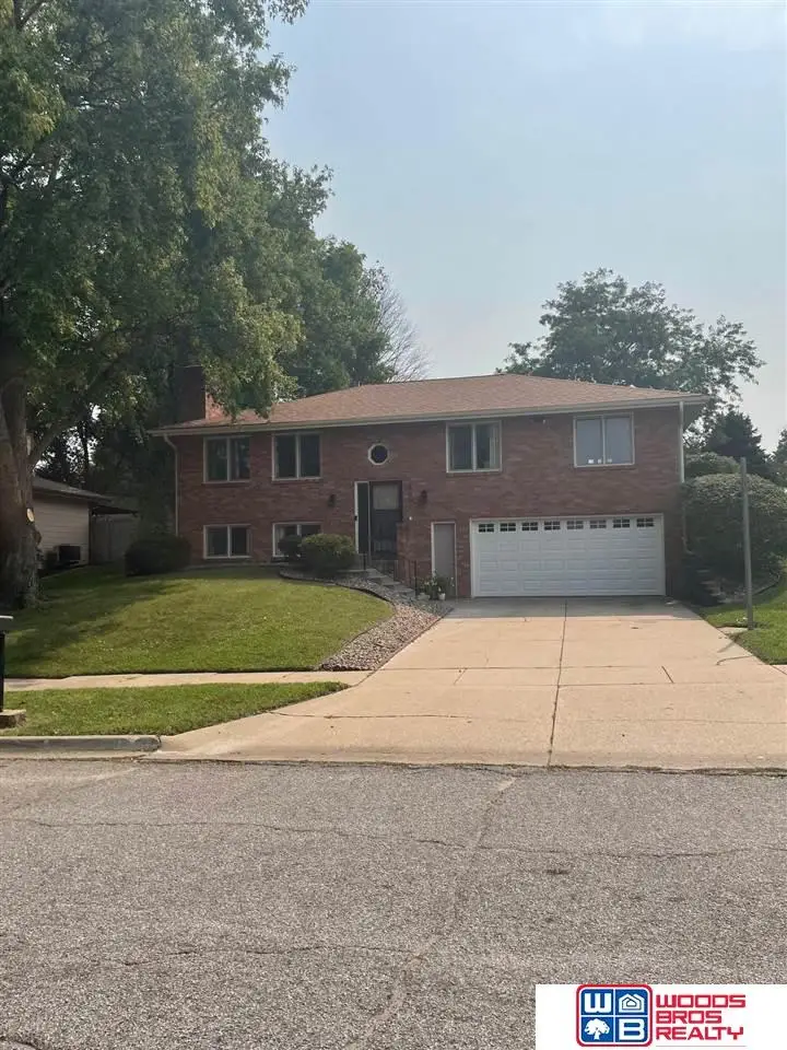 6001 Robin Road, Lincoln, NE 68516 - #1