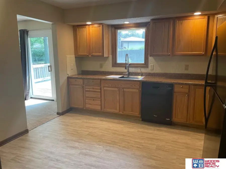 6001 Robin Road, Lincoln, NE 68516 - #3