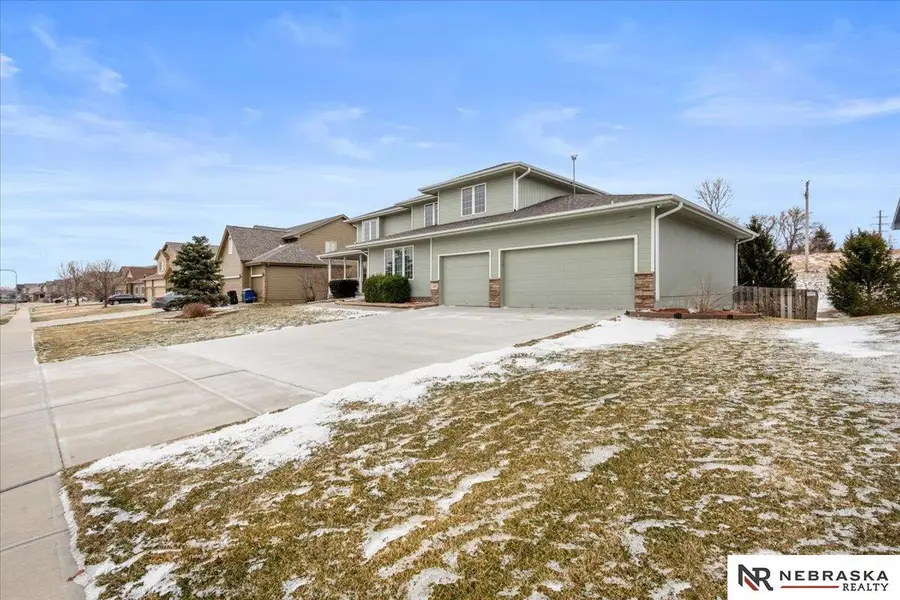 2205 Oriole Drive, Bellevue, NE 68123 - #2