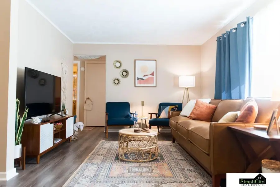 2820 S 33rd Street, Lincoln, NE 68506 - #2