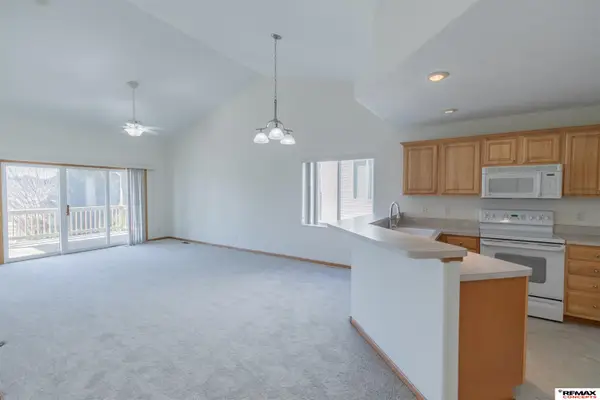 6845 Whitewater Lane, Lincoln, NE 68521