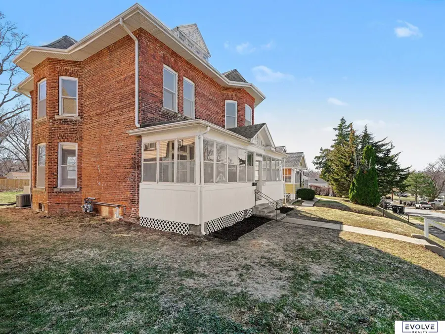 3833 Parker Street, Omaha, NE 68111 - #2