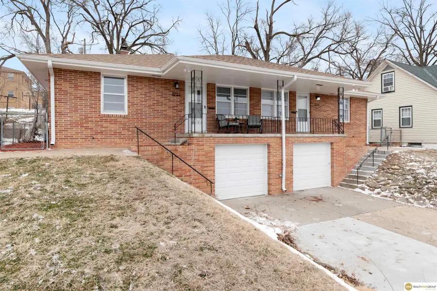 3709 - 3711 N 67th Avenue, Omaha, NE 68104-2505 - #2