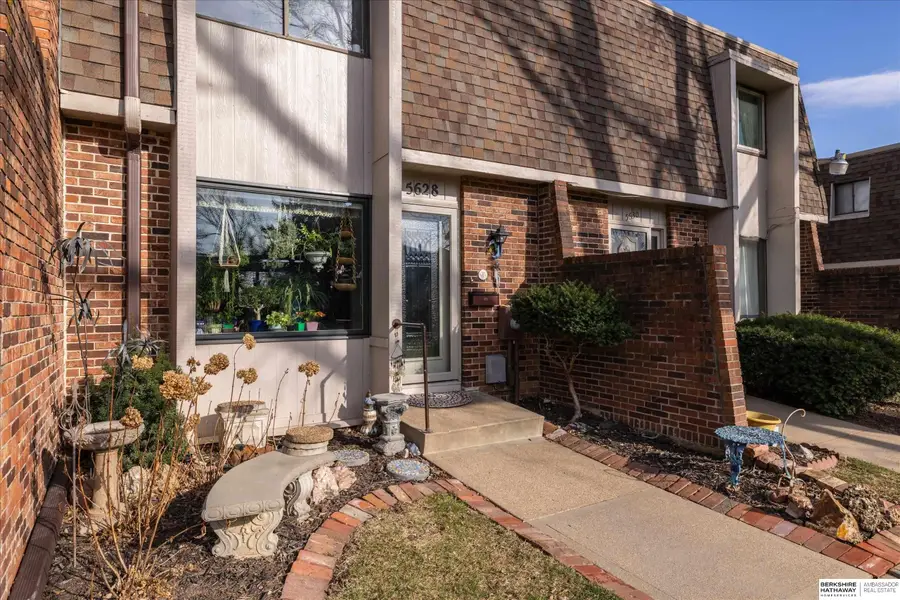 5628 S 92 Plaza, Omaha, NE 68127 - #3