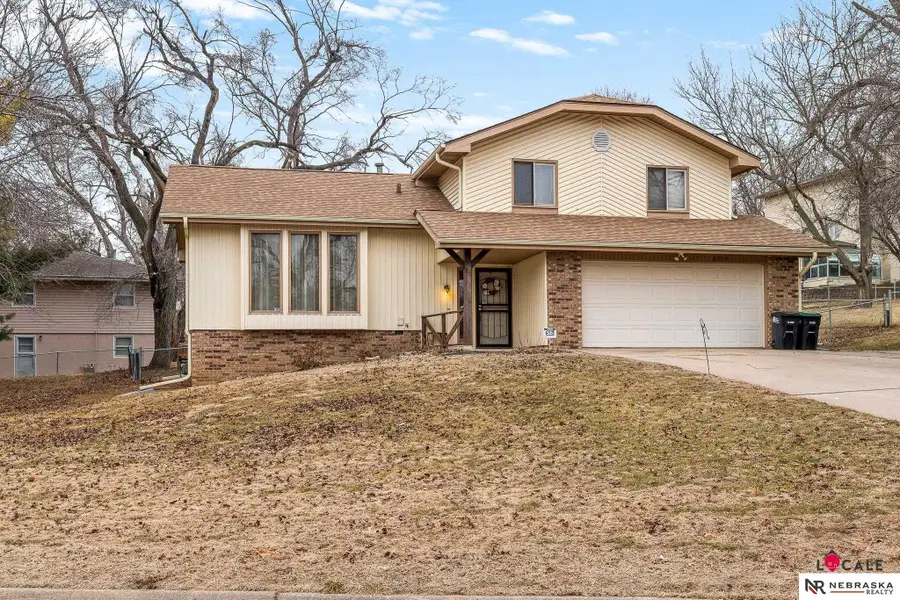 8202 Arlington Drive, Omaha, NE 68134 - #3