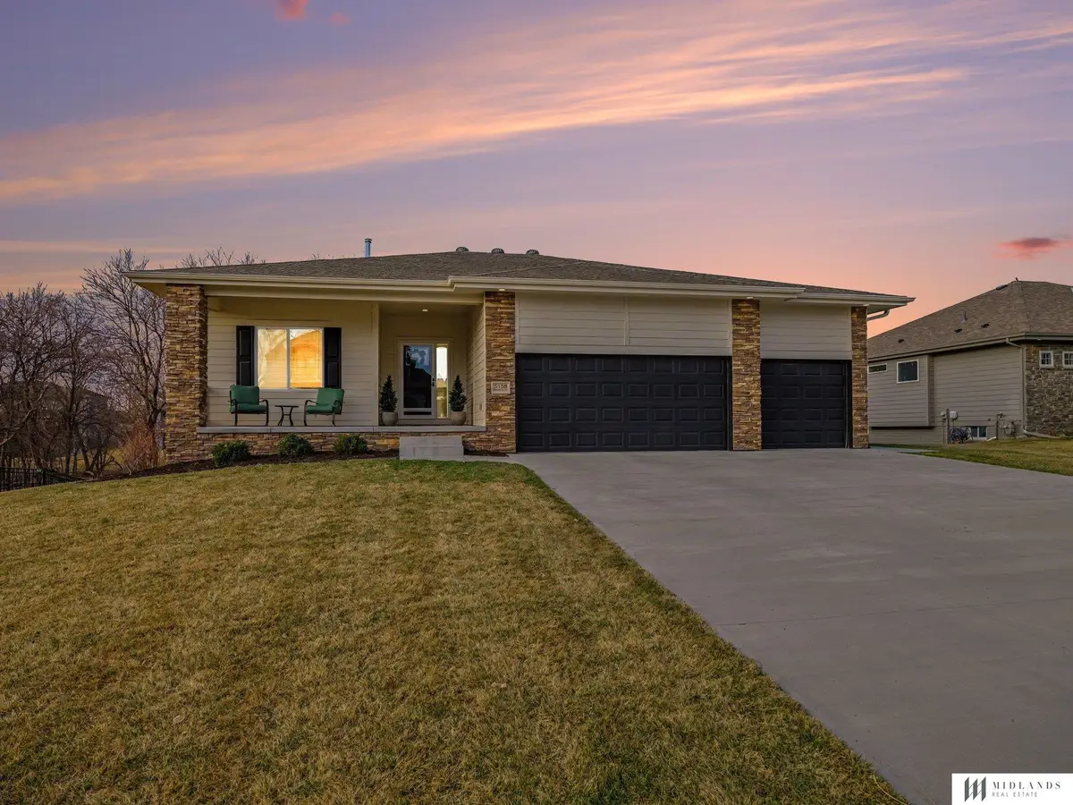 5158 Waterford Avenue Circle, Papillion, NE 68133 - #1