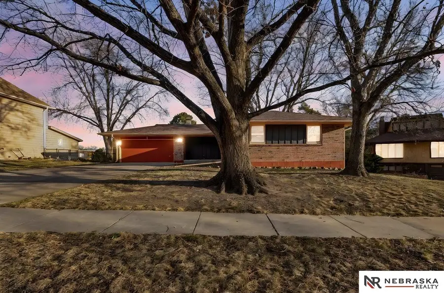 2410 Jameson North, Lincoln, NE 68512 - #2