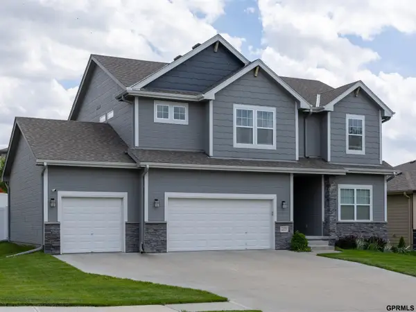 21393 Blaine Street, Omaha, NE 68022