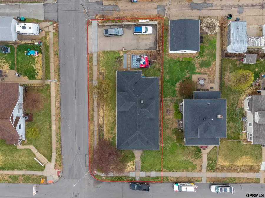 2334 S 31 Street, Omaha, NE 68105 - #3