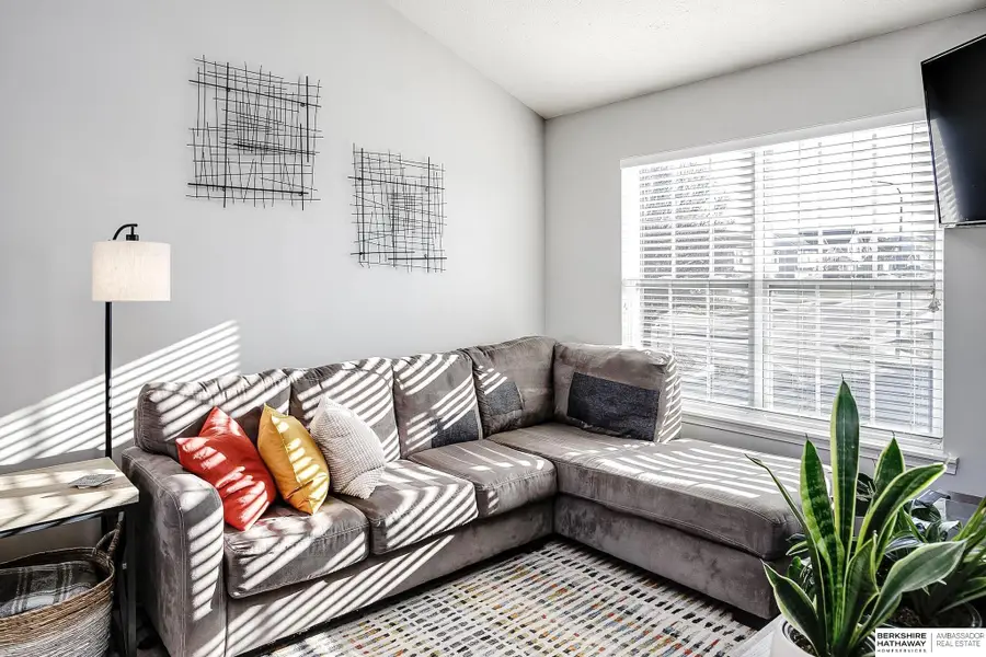 7520 N 110th Avenue, Omaha, NE 68142 - #2