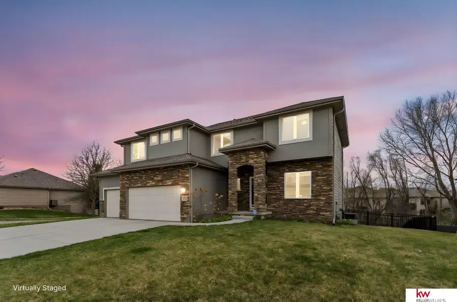 7302 N 154th Avenue, Bennington, NE 68007 - #2