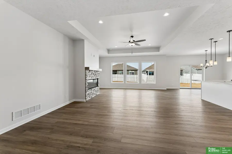 4906 Pinehill Road, Bellevue, NE 68133 - #2