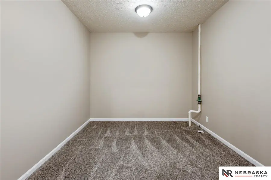 3043 N 95th Street, Lincoln, NE 68507 - #3