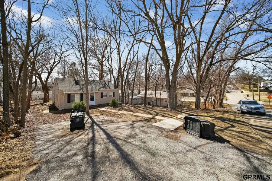 6939 Hamilton Street, Omaha, NE 68132 - #2