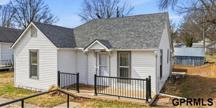 602 Howland Street, Emerson, IA 51533 - #3